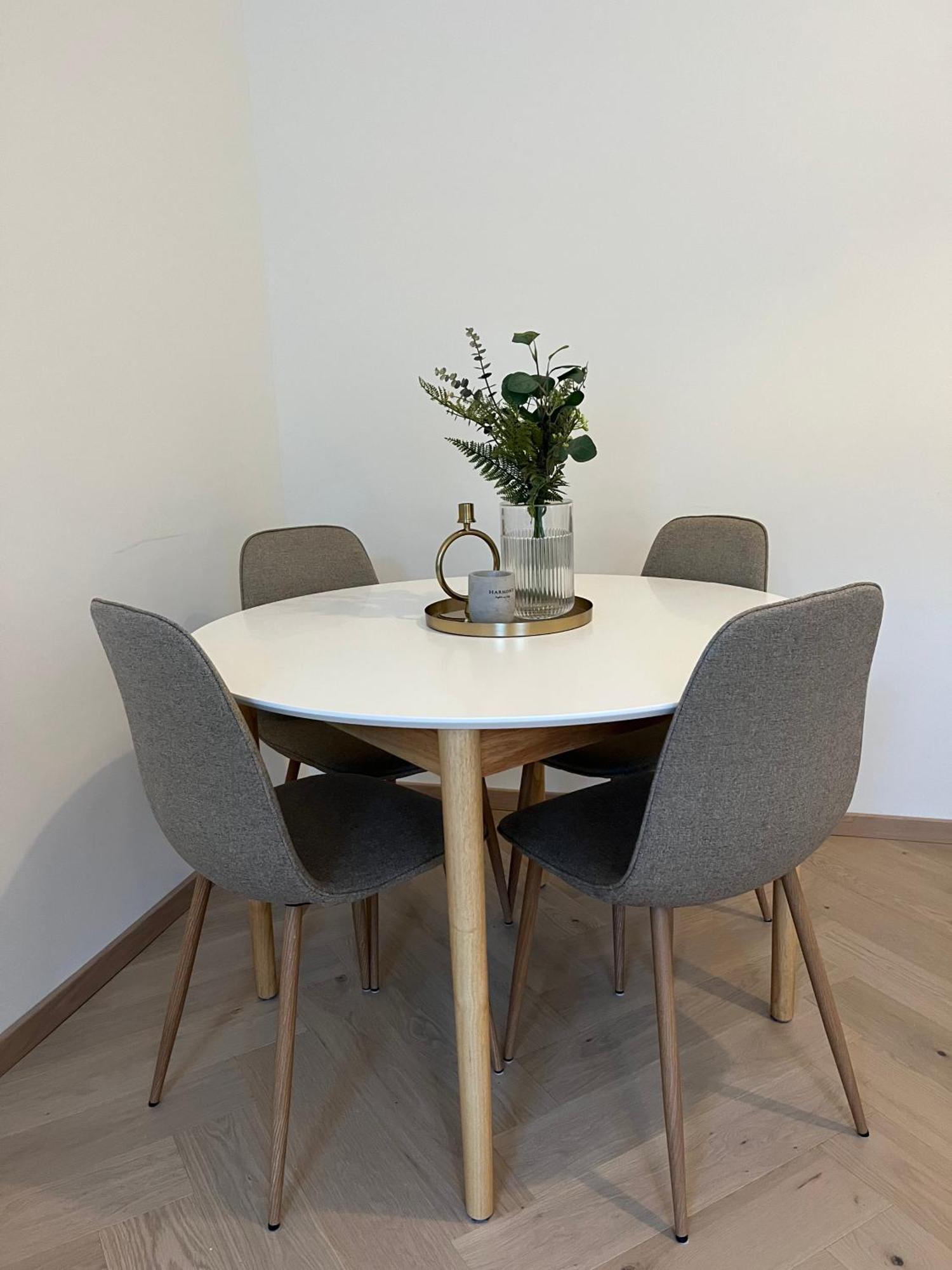 וינה Luxurious One Room Apartment Near Schoenbrunn Palace מראה חיצוני תמונה
